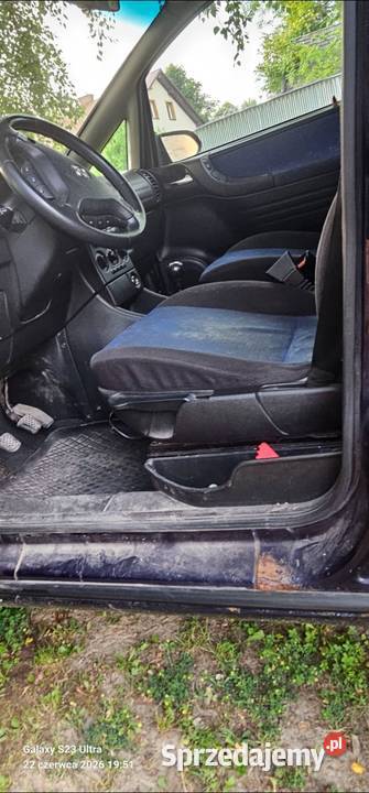 Opel zafira a 18 lpg 7 osobowy Czytaj opis do Zarejestrowany w Polsce Dębica sprzedam