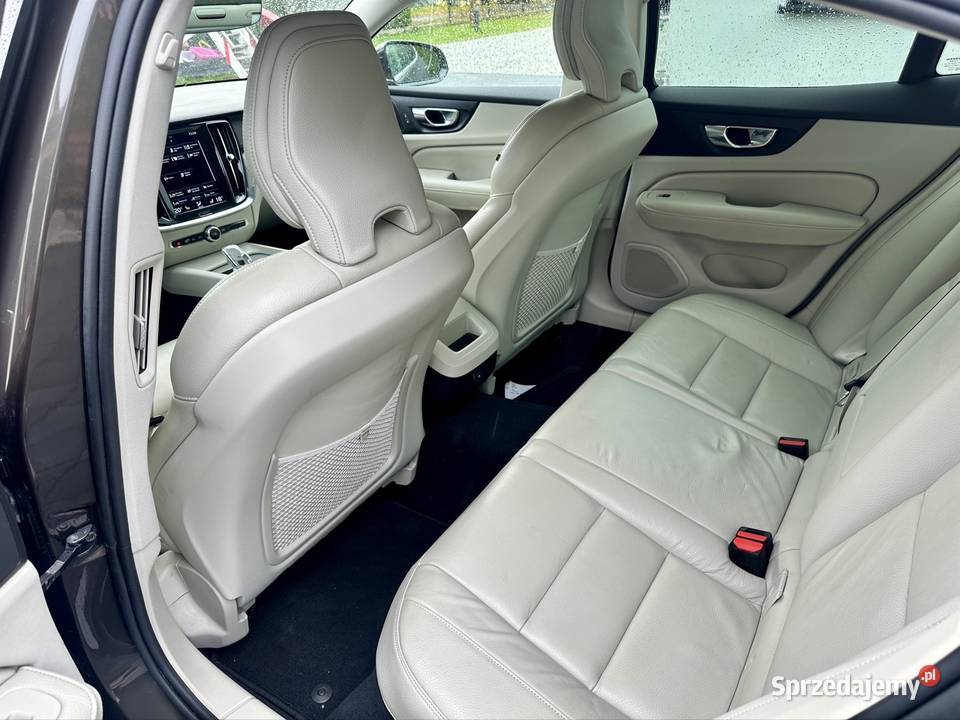 Volvo s60 t5 bogate wyposażenie serwis 25 200cm3 Siedlec