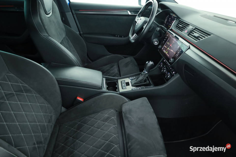 Skoda Superb iV 14 TSI PHEV ASR (kontrola trakcji)