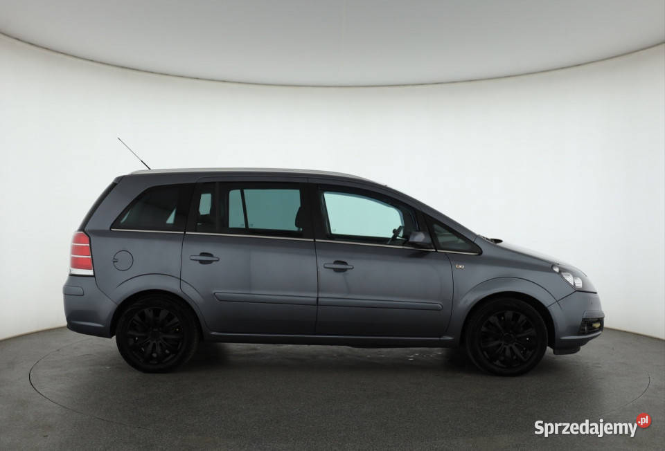 Opel Zafira 18 Piaseczno