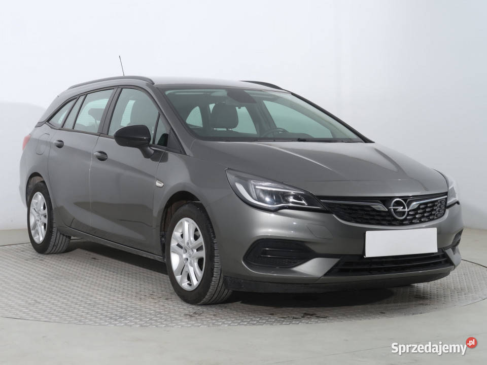 Opel Astra 12 Turbo manualna Bielany Wrocławskie