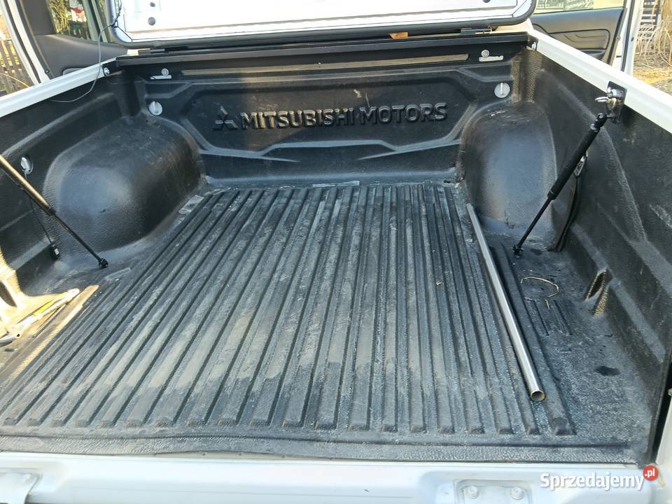 Mitsubishi L200 3000cm3 małopolskie Liszki