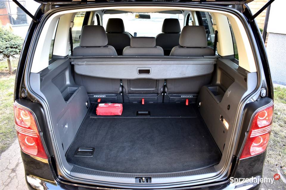 zarejestrowany Touran 20 tdi klimatronik Elbląg sprzedam