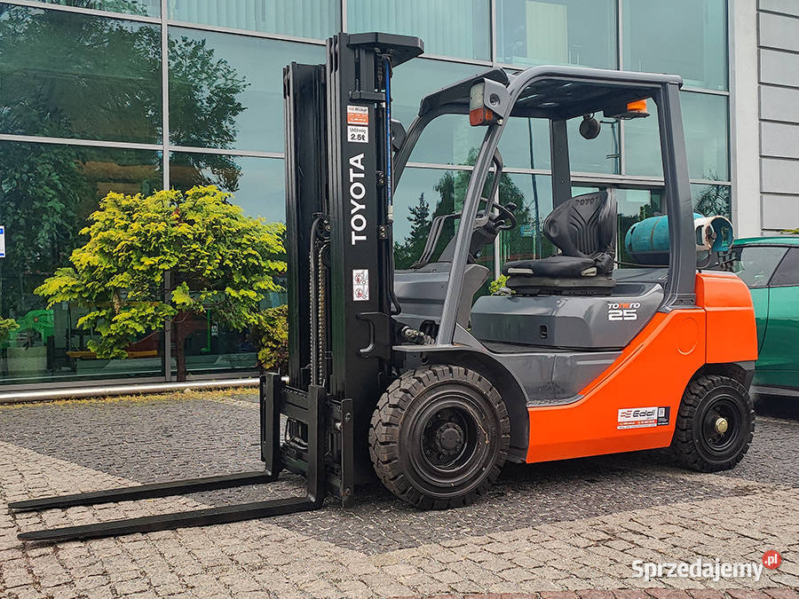 Wózek widłowy Toyota 028FGF25 25 tony triplex 47 sprzedam