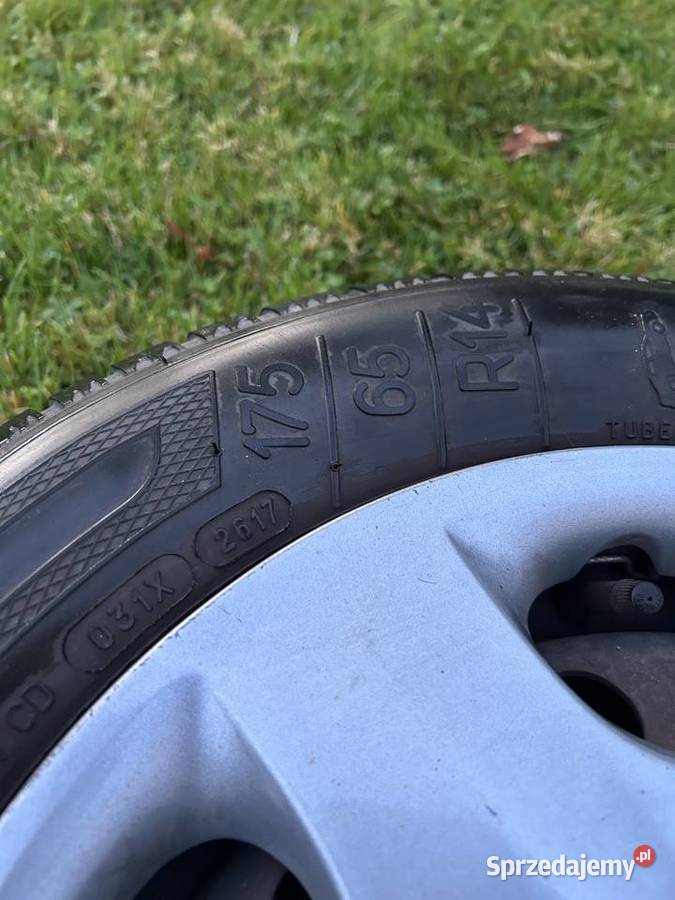 175x65x14 koła zimowe opony i stalówki Honda Samochodowe Tłuszcz