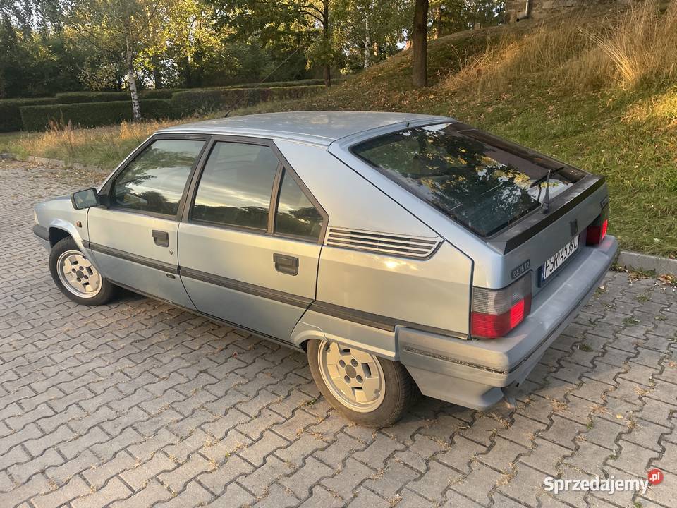 Klasyk Citroen BX 16 TZI bogata wersja w dolnośląskie Świdnica Polska