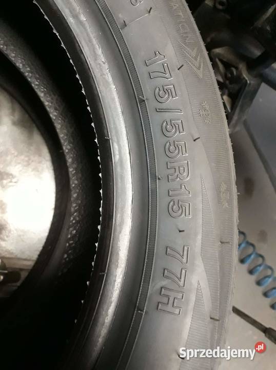 2 sztuki opon zimowych 17555 R15 NOWE Opony