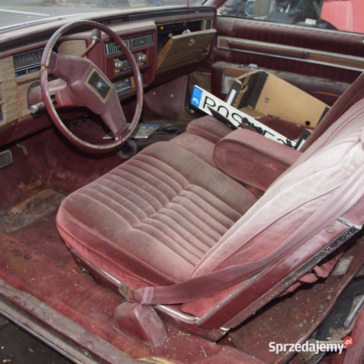 FOTELE PRZÓD KANAPY CADILLAC DE VILLE COUPE 1983 Lipno
