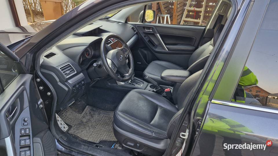 Subaru Forester XT 2015r automatyczna Nieborowice