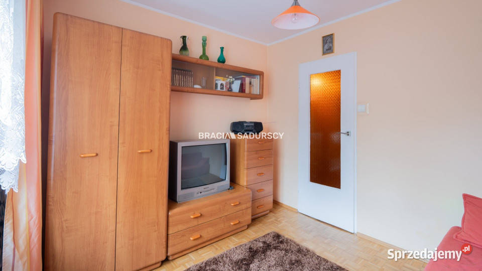 Mieszkanie 5835m2 3 pokoje Kraków Powstańców małopolskie sprzedam