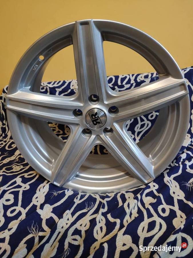 Alufelga Racer ICE 17X75 5X105 ET40 fi 566 osobowe Kraków