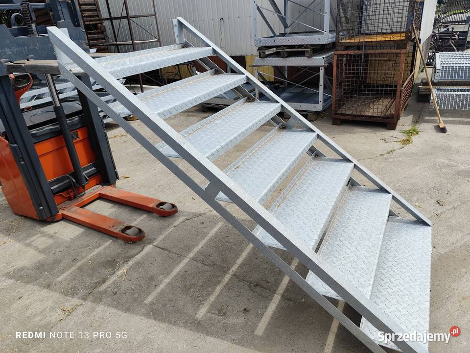 Schody metalowe blacha łezkowa wejście na 150 Elżbieta sprzedam