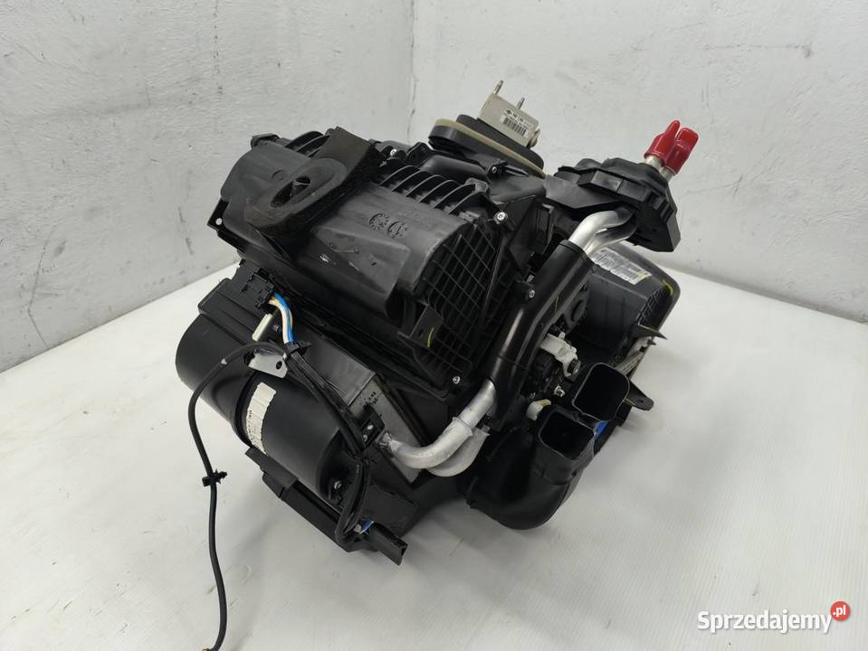 NAGRZEWNICA KOMPLETNA FORD FIESTA MK7 LIFT Wentylacja