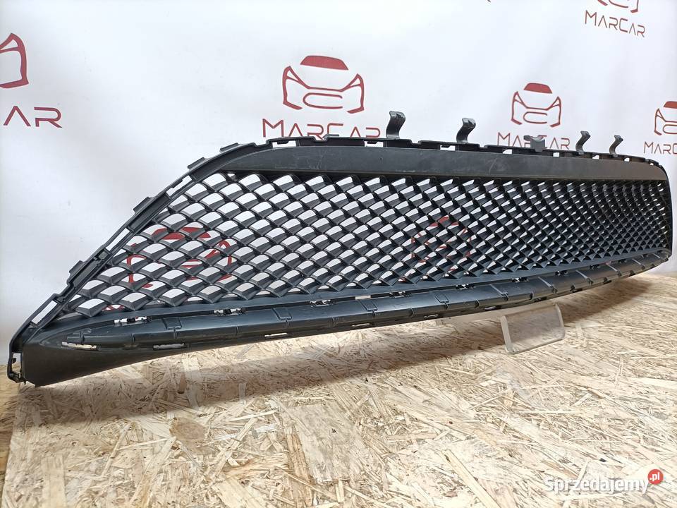 MERCEDES VITO W447 AMG ATRAPA KRATKA ZDERZAKA Pleszew