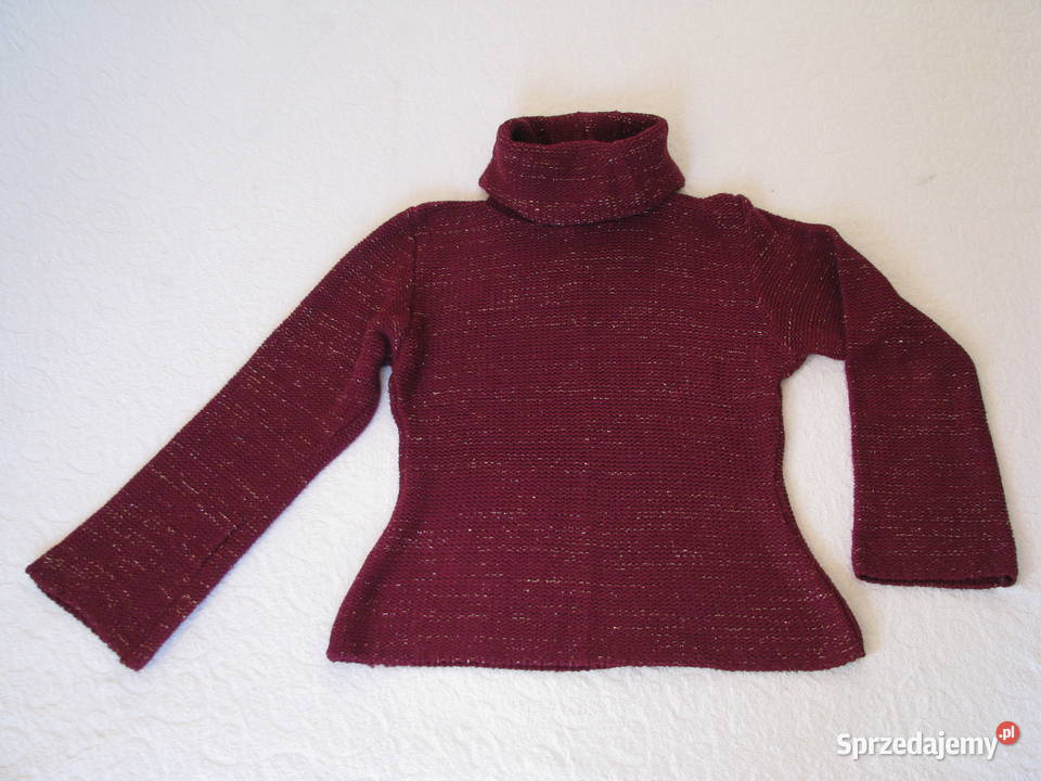Bordowy sweterek golf ze złotą nicią M