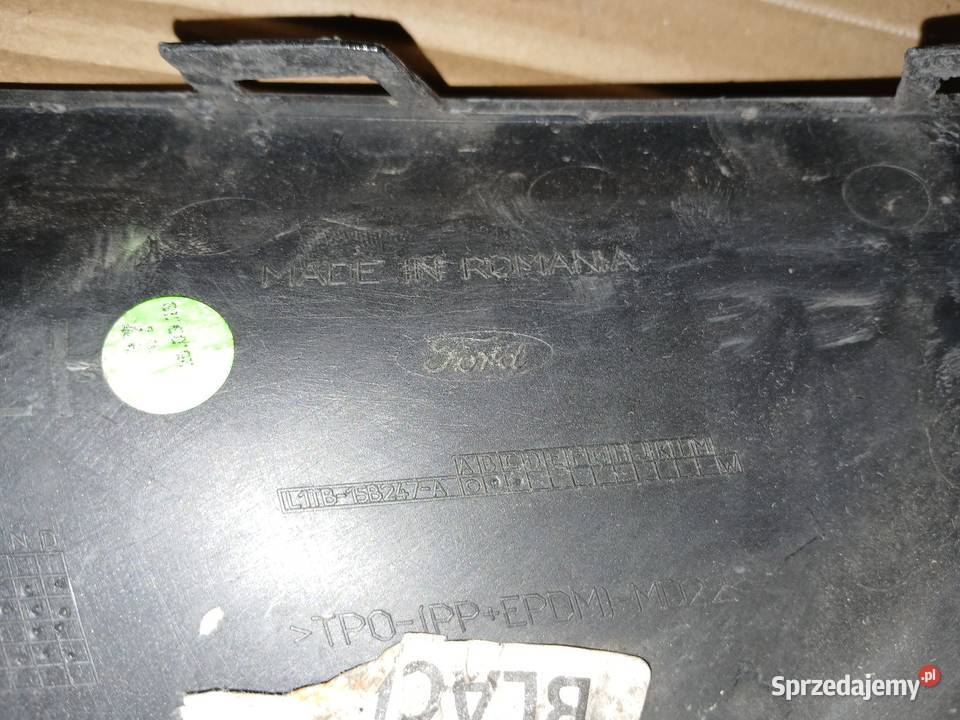 RAMKA KRATKA HALOGENU LEWA FORD PUMA MK2 ST LINE osobowe lubuskie Drezdenko