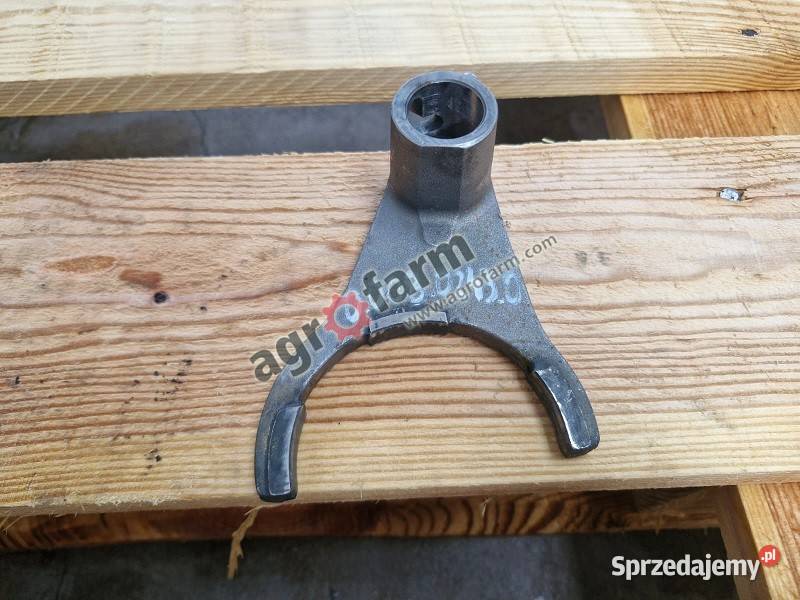 Widełka skrzyni biegów DeutzFahr Agrolux 475 dolnośląskie Byków