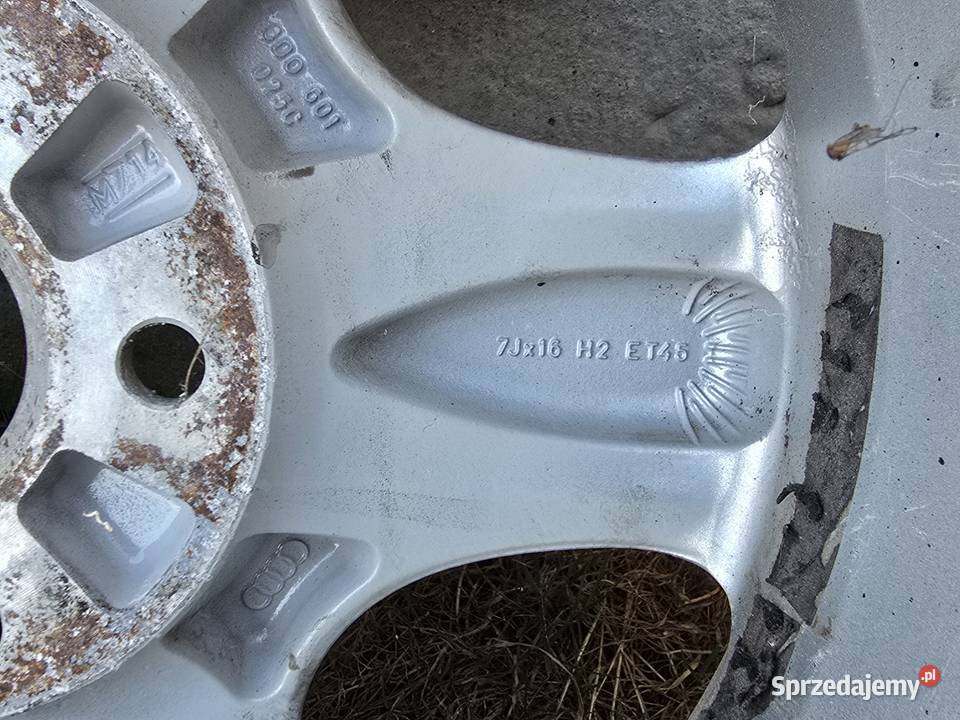 Alufelgi Audi A6 C5 A4 7Jx16 H2 ET45 6 1000 Mietków