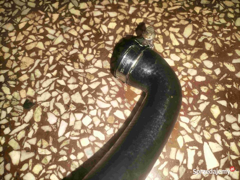 Wąż głowicatermostat BMW E60 E61 523i 525i Xi Poręba