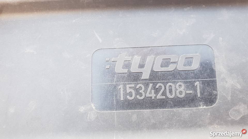 DAF XF POKRYWA OSŁONA INSTALACJI Bieleń sprzedam