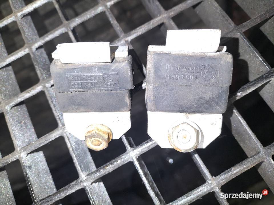 Kabłąk mocowani tylnego stabilizatora BMW E39 Poręba