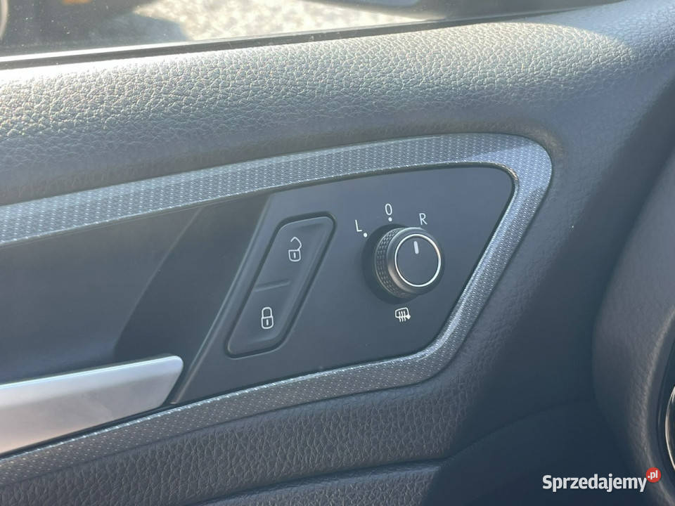 Volkswagen Golf 15 TSI ACT DSG RLine 2018r ACC Wrocław sprzedam