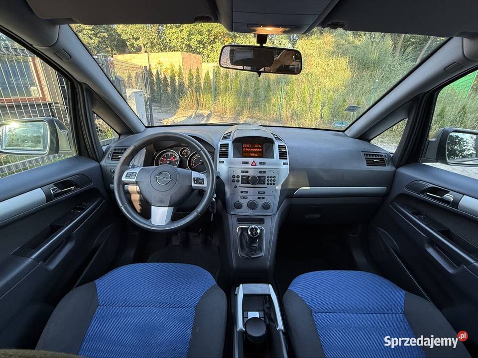 Opel zafira 7 Osób Benzyna małopolskie Kraków sprzedam
