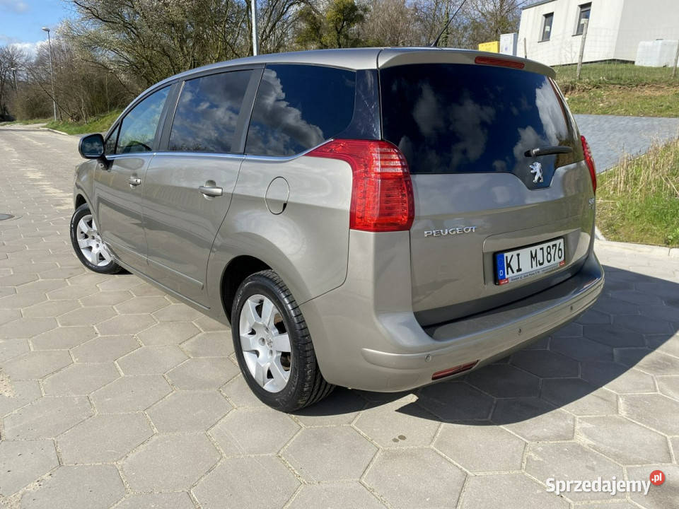 Peugeot 5008 Peugeot 5008 Opłacony 16 eHDI 114 Motoryzacja Gostyń
