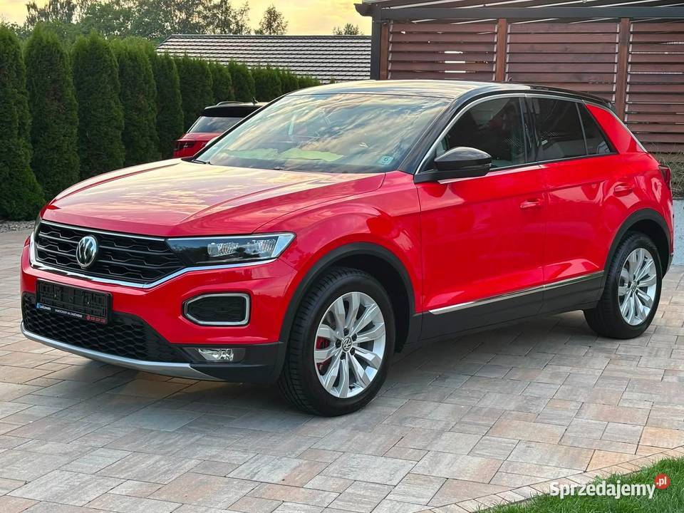 Volkwagen TROC 15 benzyna Virtual Led NaviHak garażowany Jarosław