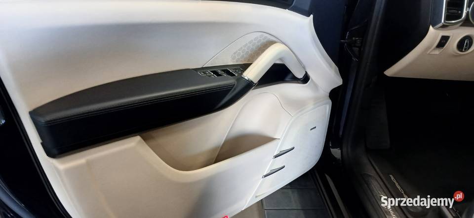 Mycie detailingowe PRANIE TAPICERKI Usługi Katowice