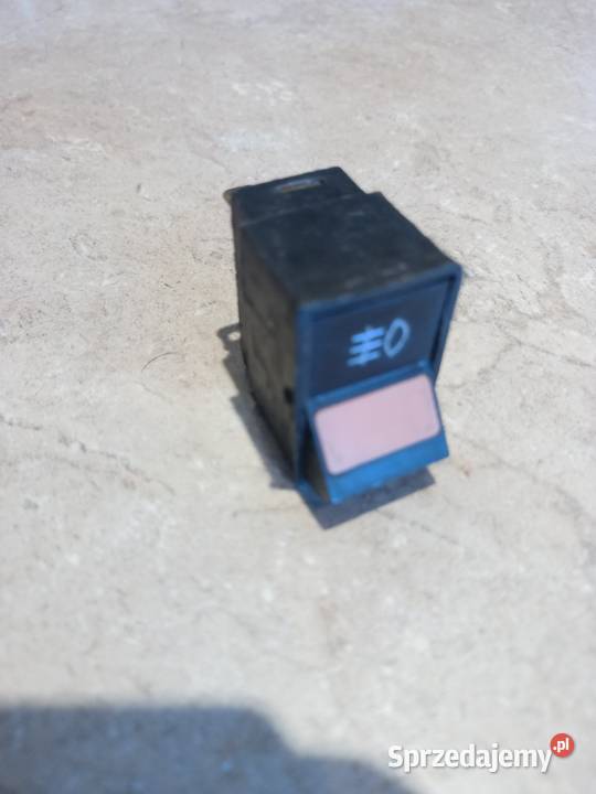 Włącznik świateł przeciwmgielnych Fiat 126p 125p Piszczac