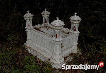 Kolumbarium ogrodowe na urnę Katowice