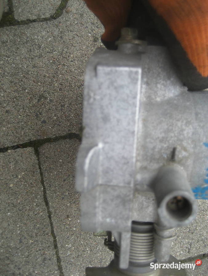 mazda 323 f 15 benzyna 9295r gaznik e9t062271 Rakoniewice sprzedam