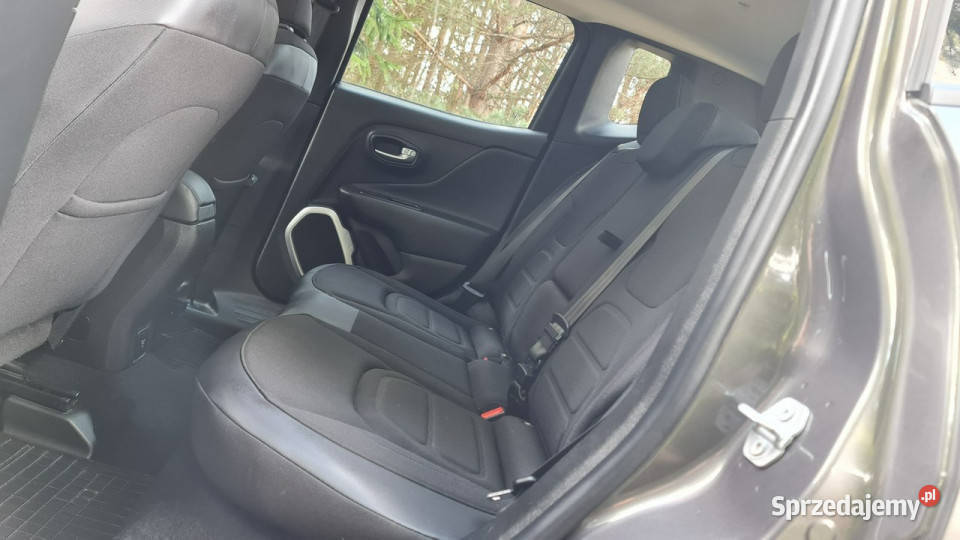 Jeep Renegade 14T 140 Navi Panorama KeyLess aluminiowe felgi Chmielnik sprzedam