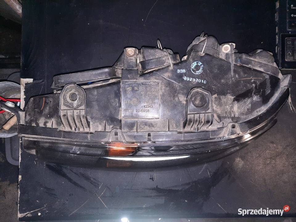 Lampa przednia fiat Punto II prawa Ozorków