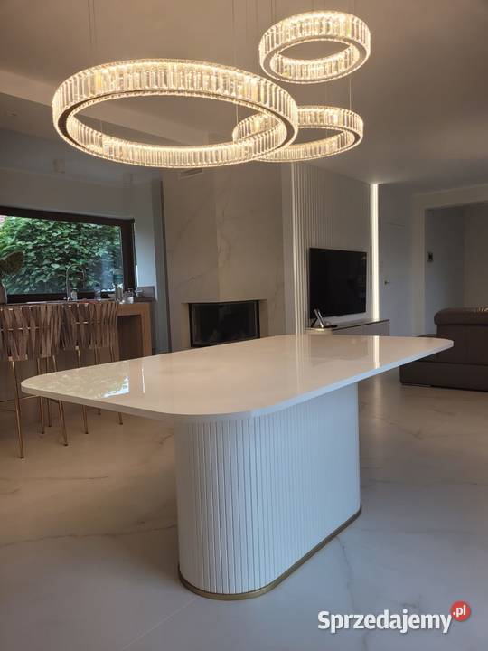 Stół COMODO II złoty dekor pod nogą jadalnia 76cm Gierałtowiczki