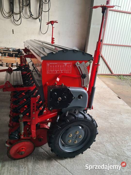 Siewnik Talerzowy Unia Poznaniak NOWY Agromasz Topólka sprzedam