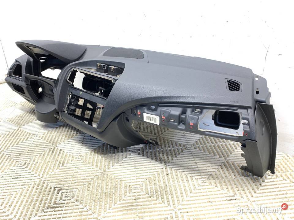 KOKPIT PODUSZKI PASY KOMPLET BMW F20 9226003 osobowe podkarpackie