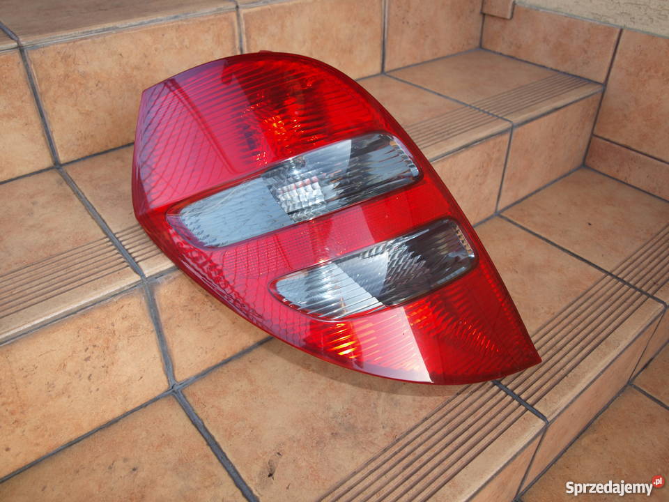 Mercedes A klasa Avantgarde lampa lewa tył 2004 Kalisz