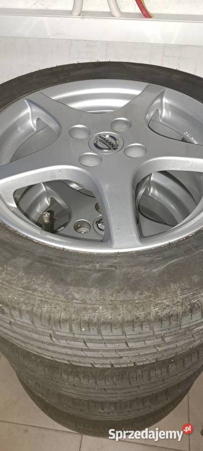 Felgi aluminiowe 15 Nissan 4x100 z oponami aluminiowe sprzedam