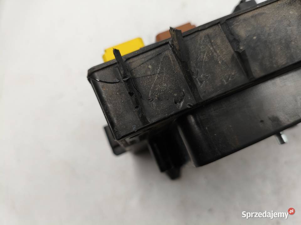 Moduł BSI Skrzynka Bezpieczników Opel Astra H Skrzynki bezpieczników Wyszków sprzedam