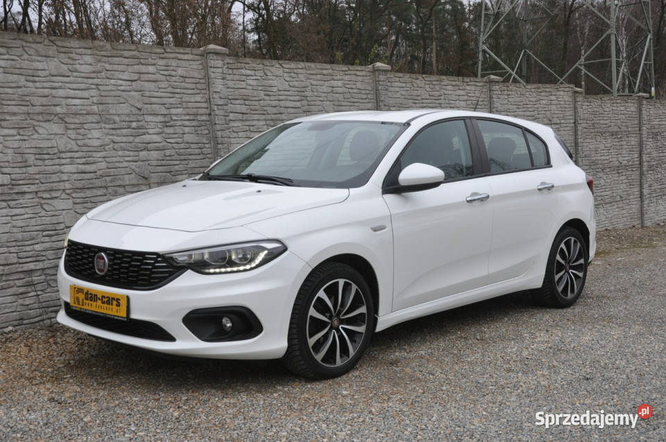 Fiat Tipo 14 95 hatchback LED Bluetooth Czujniki ESP Tipo Dąbrowa Górnicza sprzedam