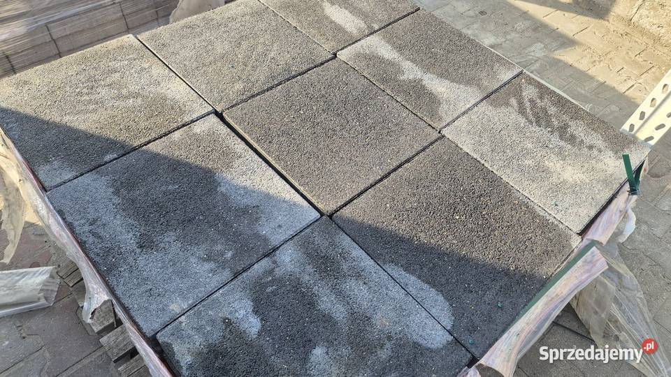 Płytka chodnikowa szlachetna