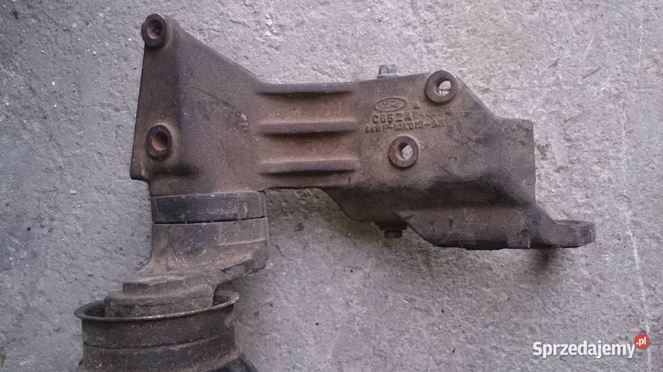 Korpus wspornik osprzętu alternatora Ford Sierra