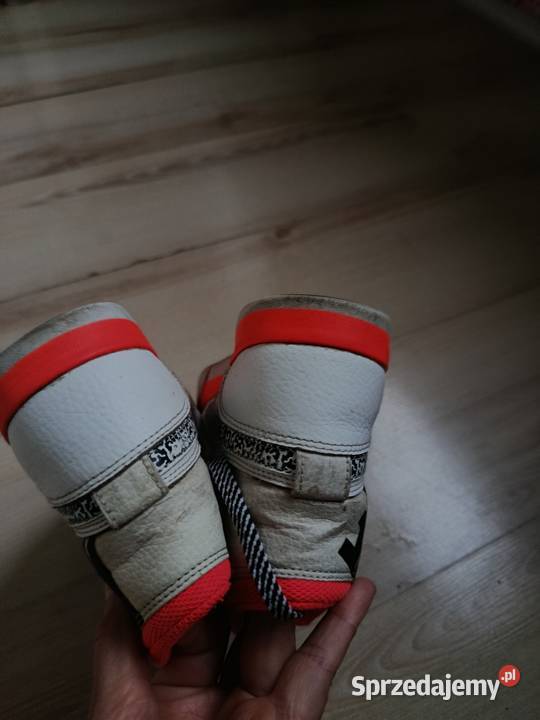 Nike buty 375 Obuwie sportowe śląskie Katowice sprzedam