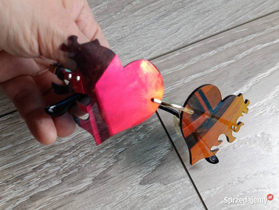 okulary przeciwsłoneczne dekoracyjne Okulary Poznań