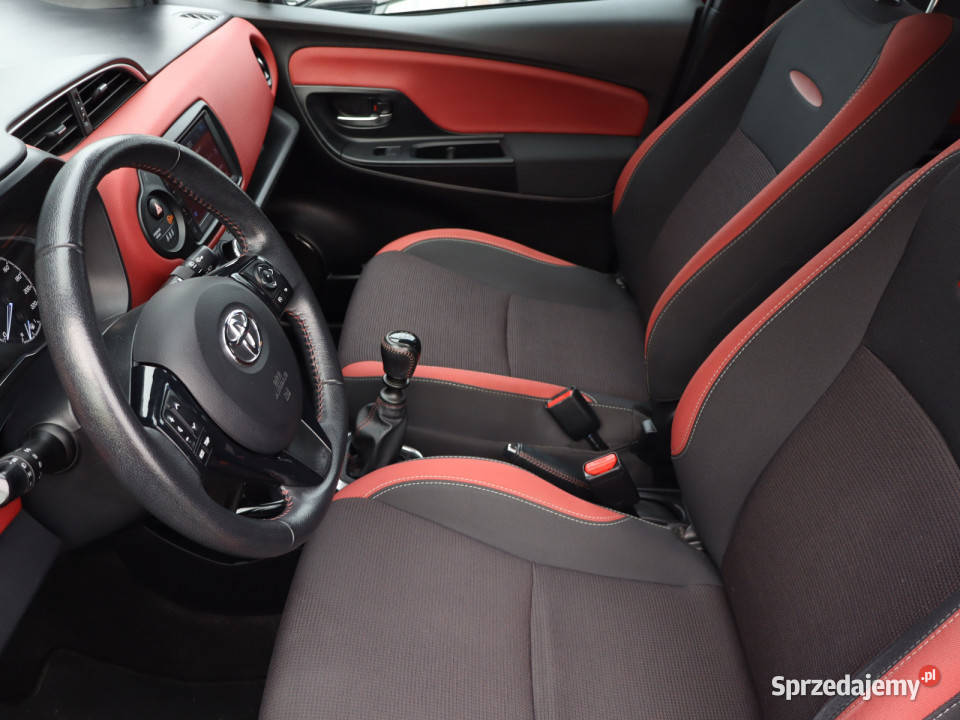 Toyota Yaris 15 Dual VVTi benzyna dolnośląskie sprzedam