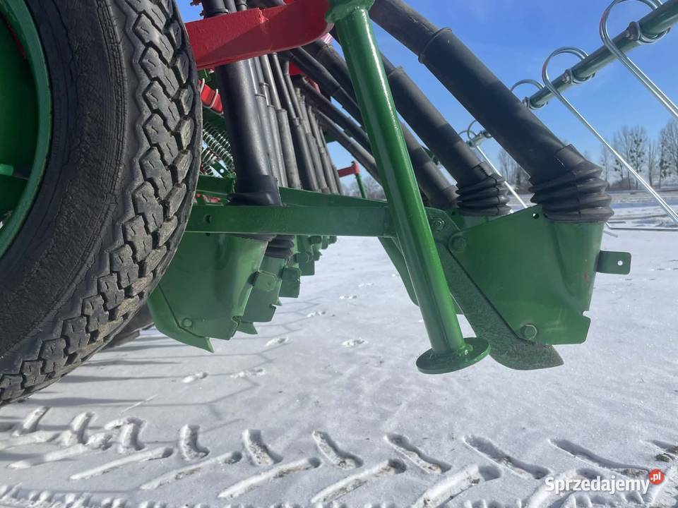 Siewnik Poznaniak 5 S0432 remoncie długie Siewniki i sadzarki Przyłęk