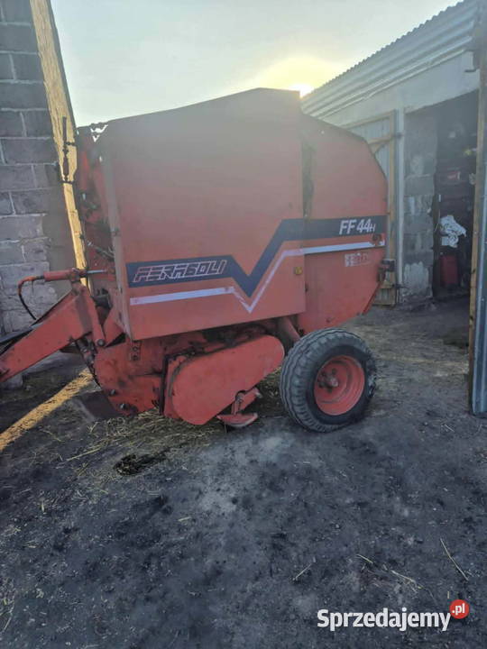 Sprzedam prasę rolującą feraboli FS 44 h Kalisz sprzedam
