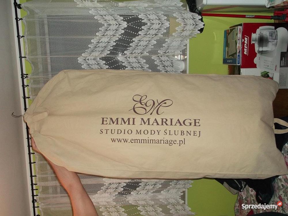 suknię ślubną EMMI MARIAGE MARABU biały